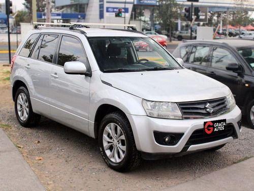 Imagen 3 de 20 de Suzuki Grand Nomade Glx Sport 2.4 Mt 2015