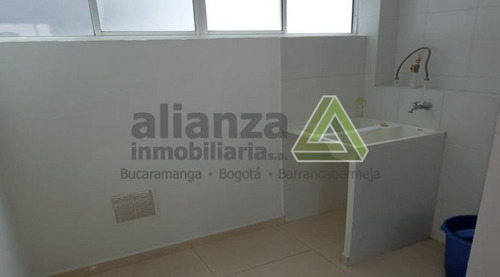 Imagen 4 de 14 de Apartamento En Arriendo En Barrancabermeja El Palmar
