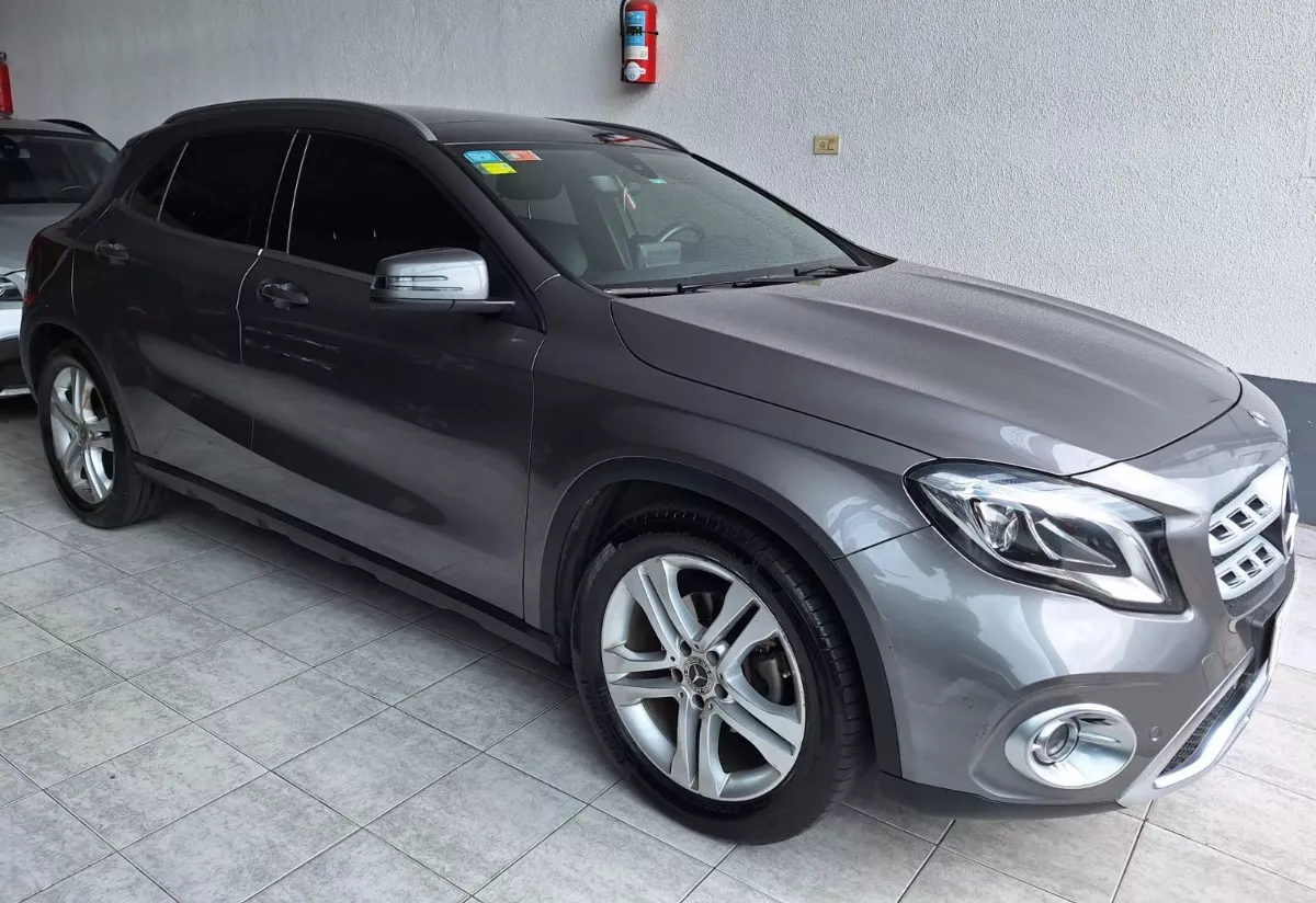 Mercedes-Benz Clase GLA 1.6 Gla200 Urban 156cv