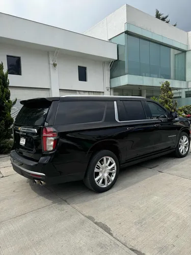 Chevrolet Suburban 5.4 Premier Piel 4x4 At