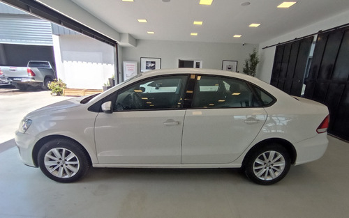 Imagen 8 de 17 de Volkswagen Polo 1.6 16v