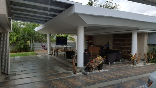 Imagen 5 de 24 de Se Vende Casa 655m2 5h+s/5.5b+s/8p Macaracuay 7039