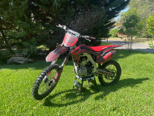 Imagen 1 de 5 de Honda Crf 250r 2016
