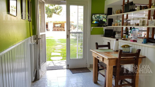 Imagen 6 de 30 de Casa - Mart.-vias/libert. Unico Jardin, Pulmon De Manzana , Lote De 48 Fondo.