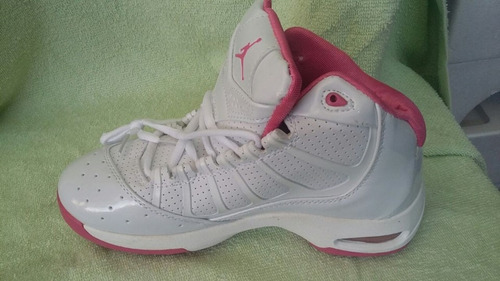 jordan blancos con rosa