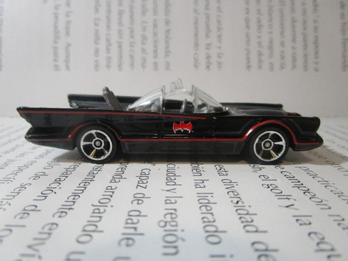 Imagen 3 de 8 de Coleccion 5 Batimovil Escala 1/64 Hot Wheels Batman Carro