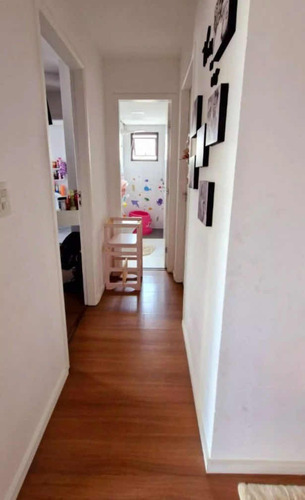 Apt 2 Quartos, 1 Suíte Com Vaga