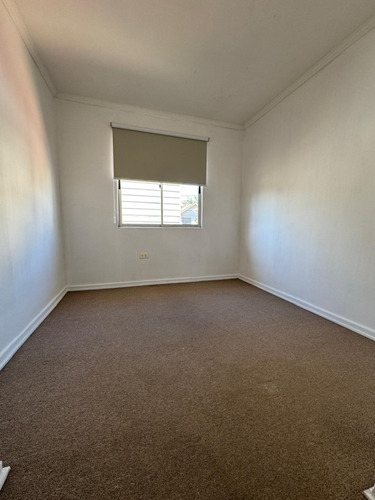 Arriendo Casa 3 Dormitorios Excelente Ubicación En Sta Cruz