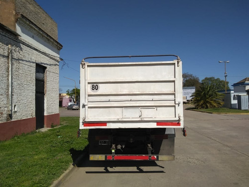 Imagen 8 de 15 de Mercedes Benz 1620 2005