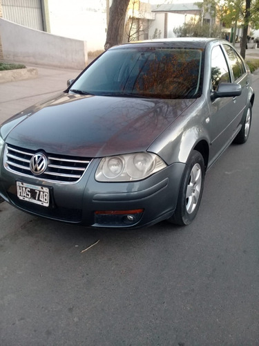 Imagen 2 de 12 de Volkswagen Bora 1.9 Tdi Trendline