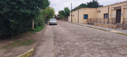 Venta Casa 2 Dormitorios Villa Cura Brochero Con Cochera