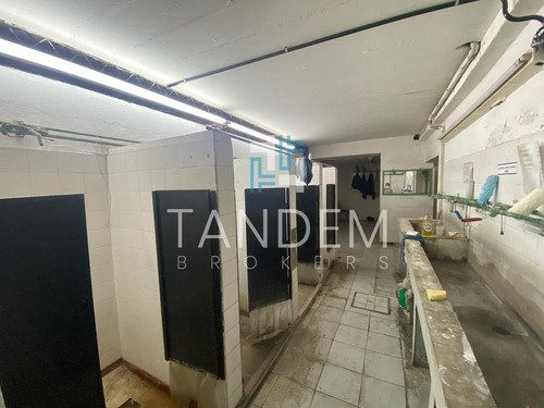 Imagen 4 de 6 de Galpón 2100 M2 Cubiertos En Zona Industrial Pacheco