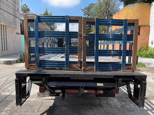 Imagen 7 de 15 de Ford F550 2012