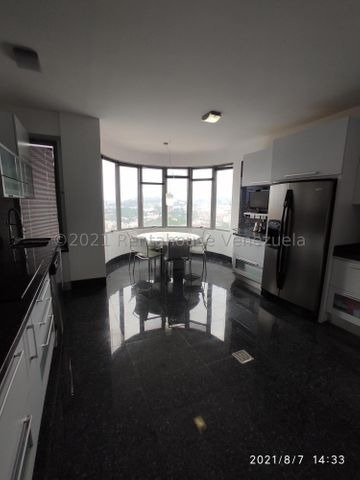 Imagen 9 de 14 de Apartamento En Venta En Mirador De Los Campitos I 22-1125 Carolina Fermoso 0424-2083128