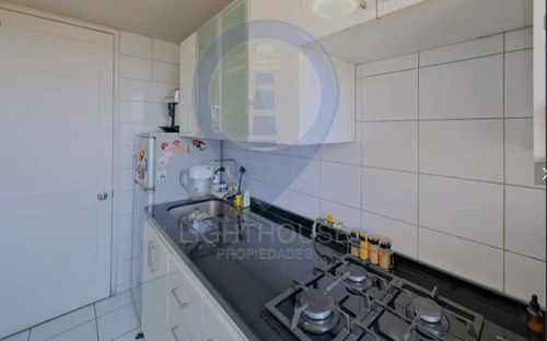 Vende Departamento 1 Dor. 1 Baño, A Pasos De Metro Colón