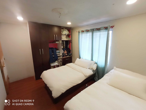 Casa En Venta, 5 Estacionamientos, El Parrón. (93659)