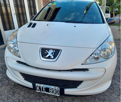 Peugeot 207 1.4 Active 75cv