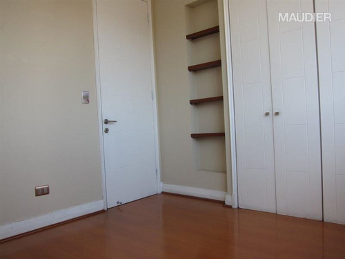 Departamento En Venta De 1 Dorm. En Las Condes
