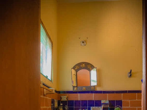 Casa Con 2 Recamaras, 2.5 Baños, Cocina Grande Con Desayunad