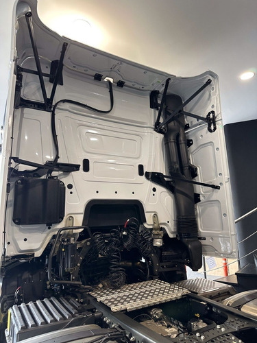 Mercedes-benz Actros 2545 Ls/33 6x2 (bitren 60 Tn)