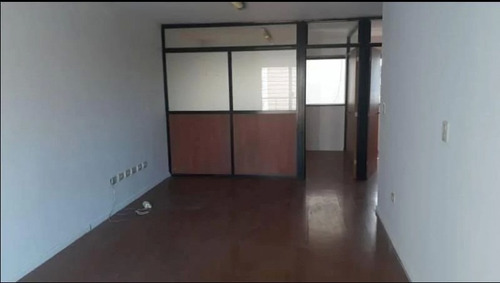 Imagen 2 de 7 de Oficina Inmejorable Ubicación