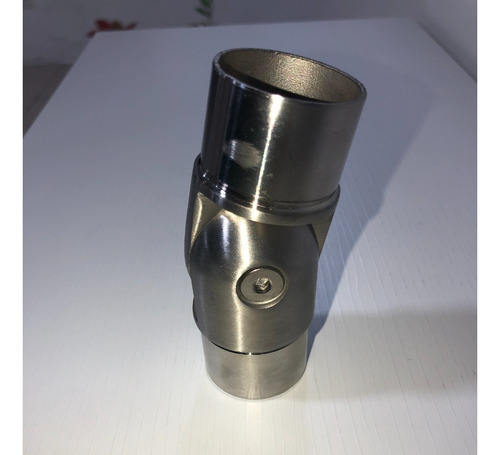 Codo Articulado Para Tubo De 1-1/2 En Acero Inoxidable