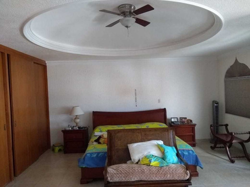 Jm/ Casa Con Grandes Espacios En Tejeda