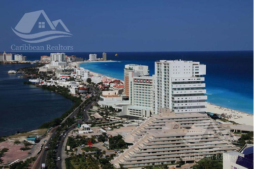 Departamento En Venta En Cancun Zona Hotelera Emerald B-jpr2669