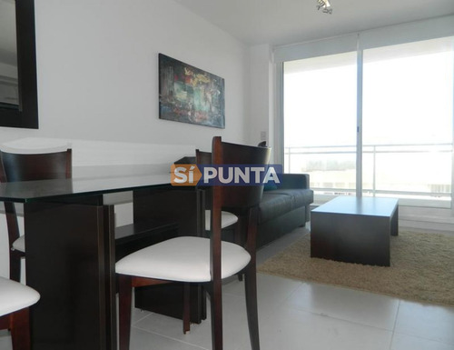 Imagen 3 de 13 de 1 Dormitorio En Roosevelt, Edificio Con Servicios