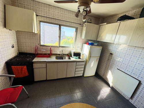 Departamento Cuatro Ambientes En Venta Con Cochera