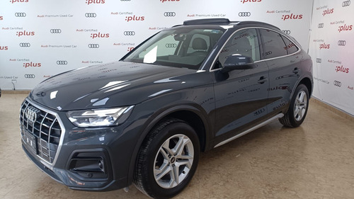 Audi Q5 2.0 L4 Select S-Tronic At