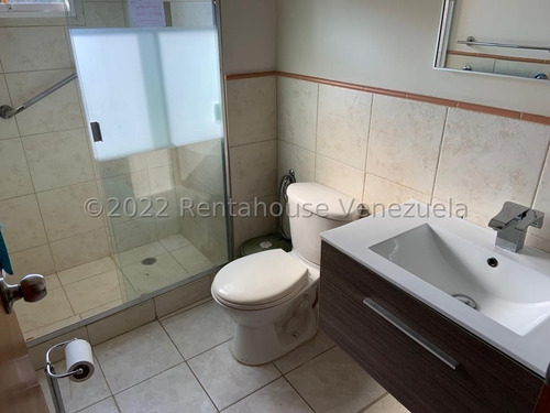 Imagen 10 de 15 de Claudia Lopez Vende Apartamento En Colinas De Bello Monte Mls #22-19554