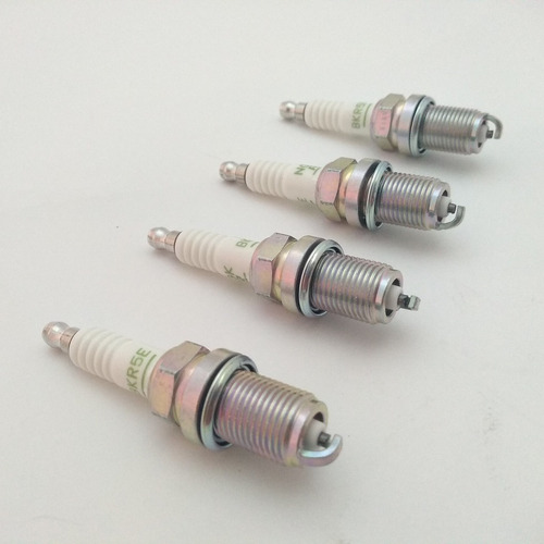 Kit Cables+bujias Ngk Para Hyundai Tucson Kia Sportage 2.0