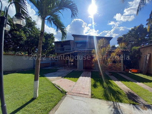 Casa En Venta Ubicada En Las Morochas I San Diego Carabobo 23-6577, Eloisa Mejia