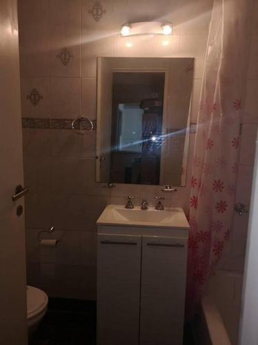 Imagen 24 de 25 de Venta Dpto. De 2 Amb, Luminoso, Muy Buen Estado, Excelente Ubicacion