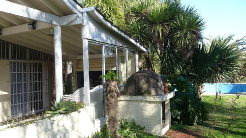 Imagen 2 de 19 de Encantadora Quinta En Venta - Fácil Acceso Desde Camino General Belgrano