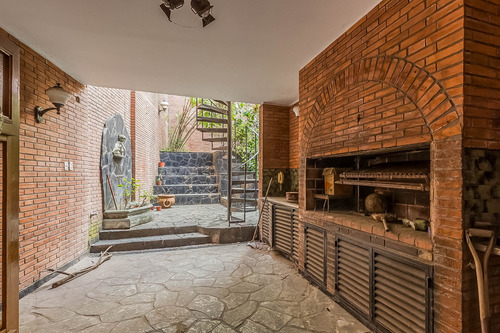 Venta Lote A 2 Cuadras De Av. La Plata Y Av. Rivadavia