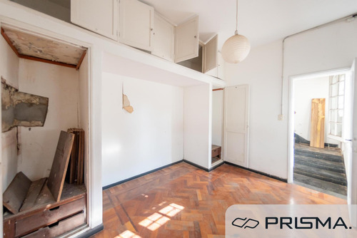 Casa - 4 Dorm - Cofico. Apta Credito