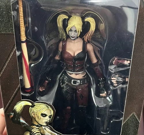 Figura Harley Quinn Dc Articulada