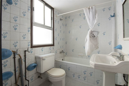 Imagen 8 de 12 de Departamento En Venta De 1 Dorm. En Santiago. Metro B Artes.
