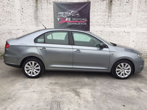 Imagen 8 de 15 de Seat Toleda Style 1.4 2013 Automático