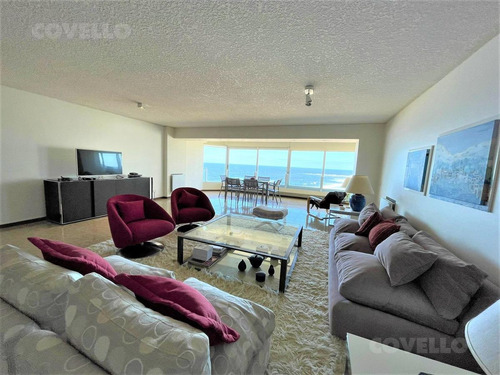 Imagen 2 de 30 de Excelente Unidad De 4 Dormitorios En Suite, Primera Fila Al Mar En Playa Brava - Punta Del Este