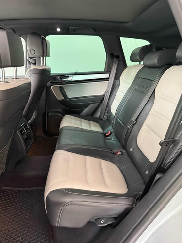 Volkswagen Touareg 3.0 V6 Tdi At
