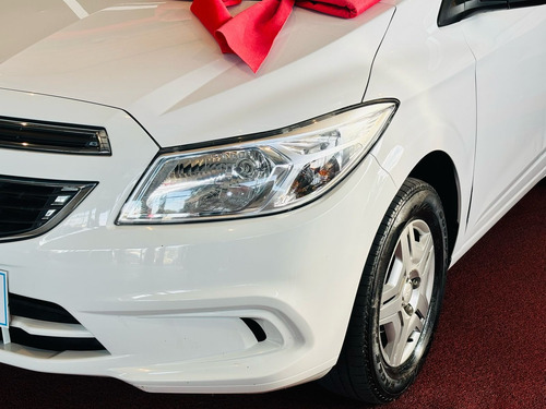 Chevrolet Onix 1.0 Ls 5p