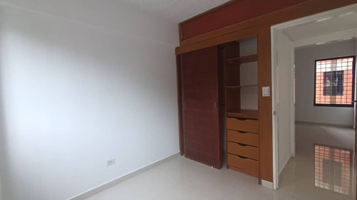 Imagen 7 de 11 de Apartamento En Venta 68m2 Urb Parque El Retiro San Antonio De Los Altos
