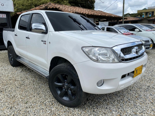 Toyota Hilux Dc 2008 Blanca 2500 Diesel 4*2 Cuero Full