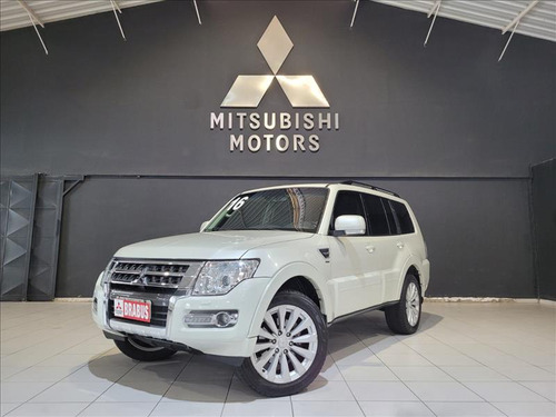 Mitsubishi Pajero Full 3.8 Hpe 4x4 v6 24v Gasolina  4p Automatico