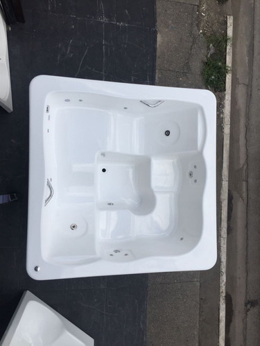 Spa Hidromassagem C/ Aquecedor E Cromo