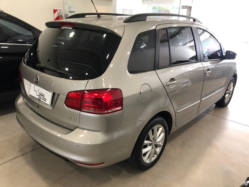 Volkswagen Suran 1.6 Highline Msi 110cv