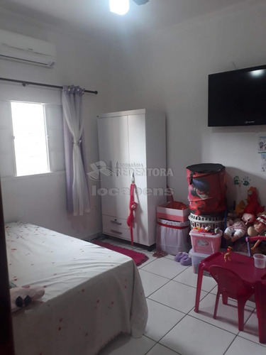 Imagem 4 de 10 de Casas - Ref: V17990